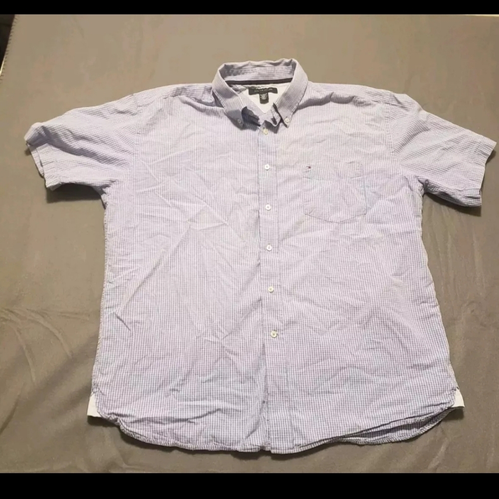 Tommy Hilfiger Size XL Blue Checkered